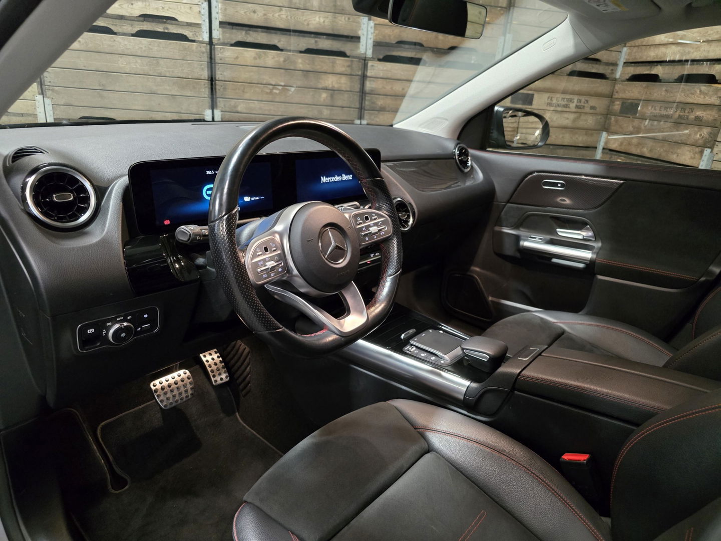 Mercedes-Benz GLA 250 e AMG Line Pano Led Mountaingrau Navi Clima Cruise 19"LM