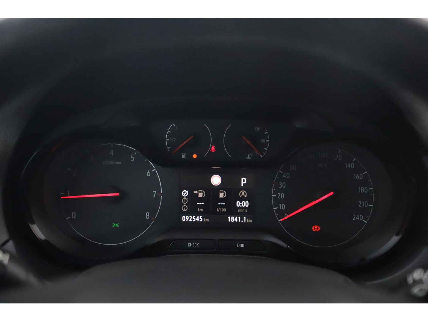 Opel Grandland X 1.2 Turbo Innovation 131PK Trekhaak Navigatie Carplay Android Camera Clima Cruise 18 inch LMV Rijstrooksensor