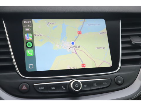 Opel Grandland X 1.2 Turbo Innovation 131PK Trekhaak Navigatie Carplay Android Camera Clima Cruise 18 inch LMV Rijstrooksensor