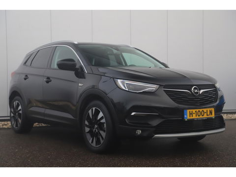 Opel Grandland X 1.2 Turbo Innovation 131PK Trekhaak Navigatie Carplay Android Camera Clima Cruise 18 inch LMV Rijstrooksensor