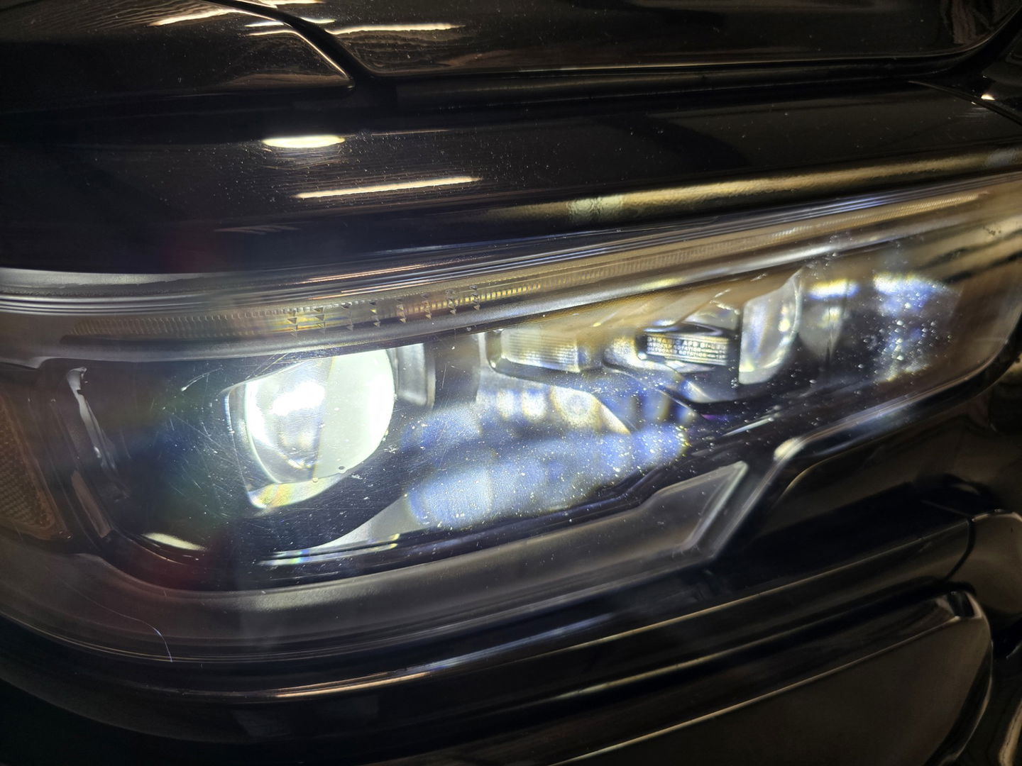 Dodge Ram 1500 5.7 V8 4x4 Crew Cab Limited Pano Leder Navi Clima 22"LM