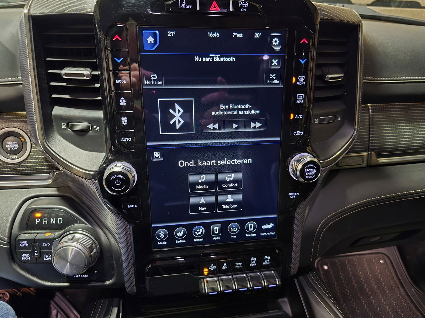 Dodge Ram 1500 5.7 V8 4x4 Crew Cab Limited Pano Leder Navi Clima 22"LM