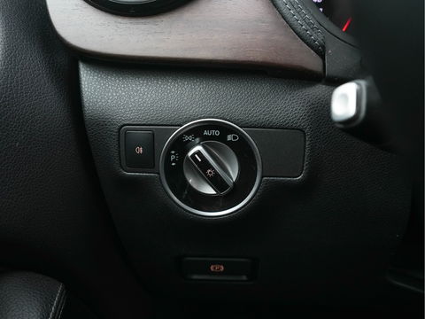 Mercedes-Benz B-Klasse Electric Drive Prestige Style-Pack 28 kWh [ 3-Fase ] *FULL-LEATHER | XENON | NAVI-FULLMAP | CAMERA | COMFORT-SEATS | ECC | PDC | CRUISE | DAB | HEATED-SEATS |  17 "ALU*