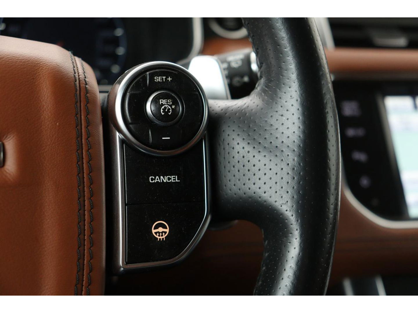 Land Rover Range Rover Sport 5.0 V8 SC HSE Dynamic | Panoramadak | Leder | Stoelventilatie | Meridian Sound | Head-Up | Camera | Xenon | Keyless | Navigatie | Stoel & stuurverwarming