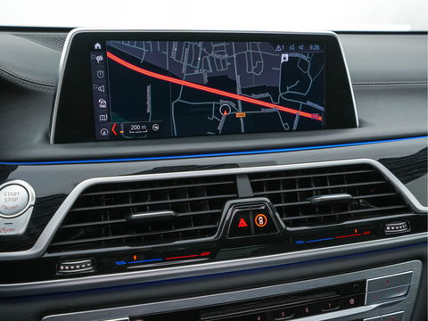 BMW 7 Serie 730d xDrive High Executive M-Sportpack Aut. *PANO | NAPPA-FULL-LEATHER | HARMAN/KARDON-SURROUND | SOFT-CLOSE | HEAD-UP | ADAPT.CRUISE | FULL-LED | MEMORY-PACK | SURROUND-VIEW | DIGI-COCKPIT | BLIS | DAB+ | AMBIENT-LIGHT | 20''ALU*