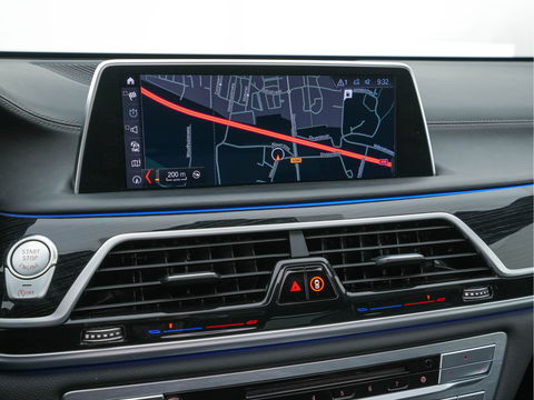 BMW 7 Serie 730d xDrive High Executive M-Sportpack Aut. *PANO | NAPPA-FULL-LEATHER | HARMAN/KARDON-SURROUND | SOFT-CLOSE | HEAD-UP | ADAPT.CRUISE | FULL-LED | MEMORY-PACK | SURROUND-VIEW | DIGI-COCKPIT | BLIS | DAB+ | AMBIENT-LIGHT | 20''ALU*