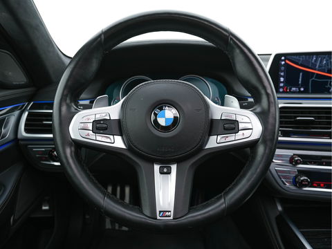 BMW 7 Serie 730d xDrive High Executive M-Sportpack Aut. *PANO | NAPPA-FULL-LEATHER | HARMAN/KARDON-SURROUND | SOFT-CLOSE | HEAD-UP | ADAPT.CRUISE | FULL-LED | MEMORY-PACK | SURROUND-VIEW | DIGI-COCKPIT | BLIS | DAB+ | AMBIENT-LIGHT | 20''ALU*