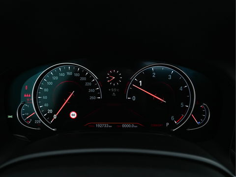 BMW 7 Serie 730d xDrive High Executive M-Sportpack Aut. *PANO | NAPPA-FULL-LEATHER | HARMAN/KARDON-SURROUND | SOFT-CLOSE | HEAD-UP | ADAPT.CRUISE | FULL-LED | MEMORY-PACK | SURROUND-VIEW | DIGI-COCKPIT | BLIS | DAB+ | AMBIENT-LIGHT | 20''ALU*