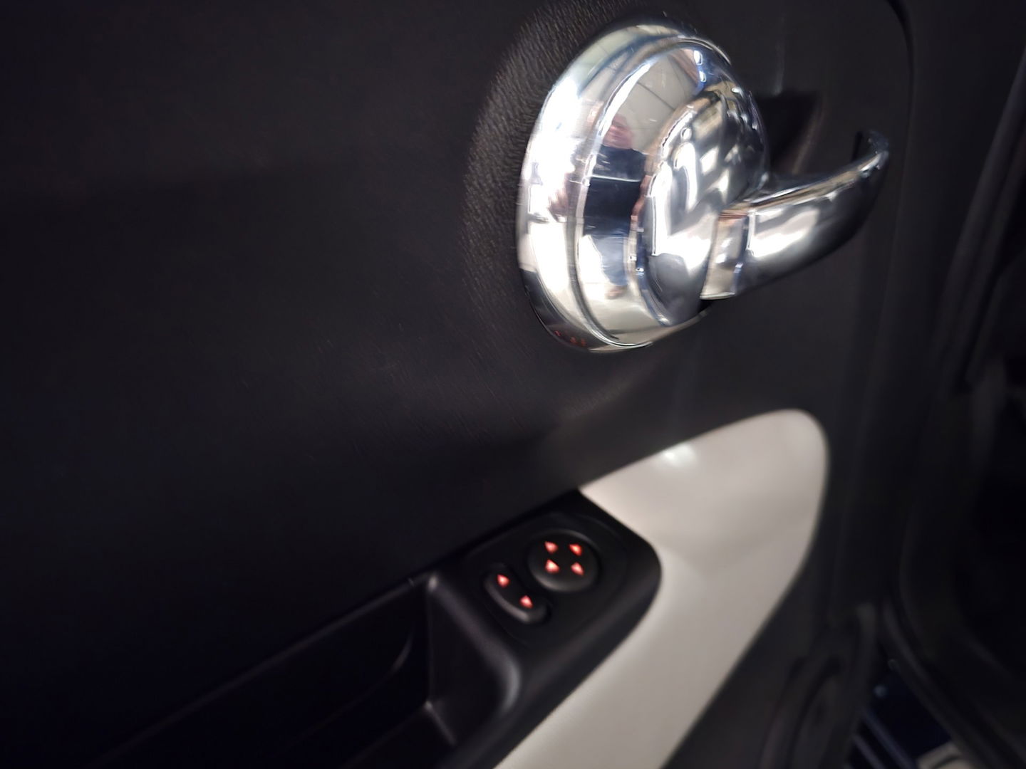 Fiat 500 1.0 Hybrid Dolcevita navi clima LM