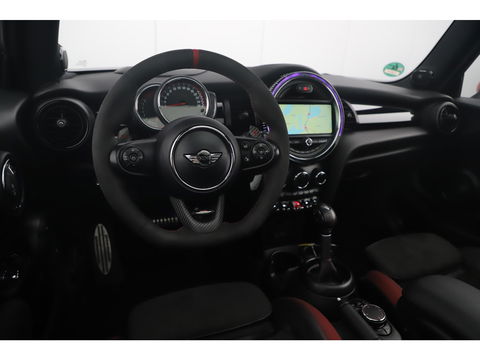 MINI Mini 2.0 John Cooper Works Chili 286PK Automaat Panoramadak Keyless Navigatie Camera Sportstoelen Draadloos Carplay Klep Uitlaat Downpipe Eventuri Intake Head Up Display Stoelverwarming
