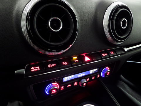 Audi S3 Sportback 2.0 TFSI Quattro Pro Line Plus "Origineel NL!" Automaat! Pano B&O Leer/Alcantara, van 2e eigenaar in nieuwstaat!