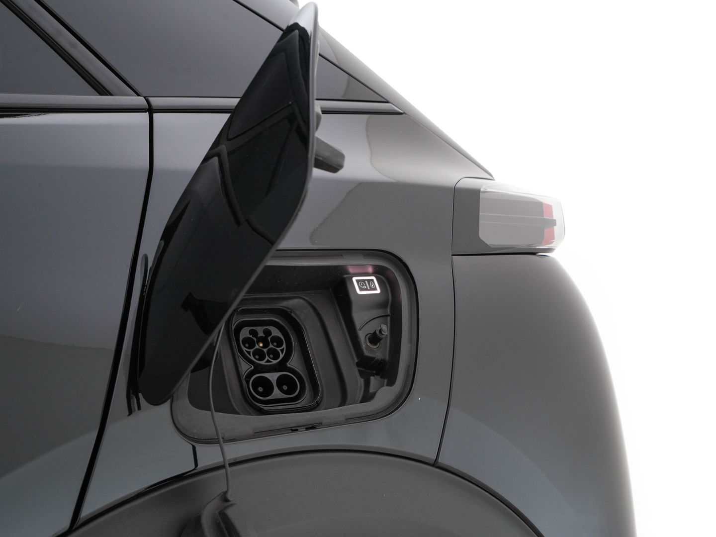 Peugeot e-2008 EV Blue Lease Allure 50 kWh [ 3-Fase ] (INCL-BTW) Aut. *DIGI-COCKPIT | ADAPT.CRUISE | FULL-LED | 1/2-LEATHER| KEYLESS | CAMERA | NAVI-FULLMAP | LANE-ASSIST | ECC | PDC | DAB + | SPORT-SEATS | 17''ALU*