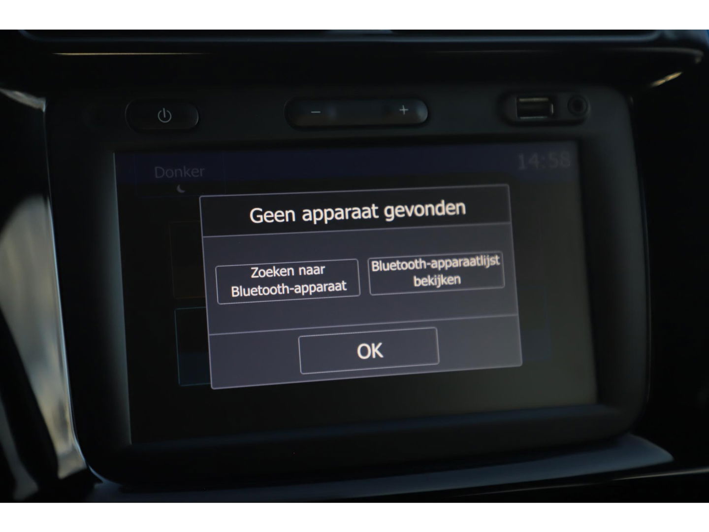 Dacia Spring Business 27 kWh Automaat Leder Navigatie Camera Airco Cruise 14 inch LMV Elektrische Ramen Dealer Onderhouden!