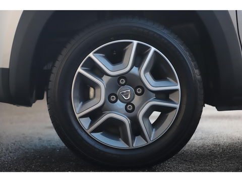 Dacia Spring Business 27 kWh Automaat Leder Navigatie Camera Airco Cruise 14 inch LMV Elektrische Ramen Dealer Onderhouden!