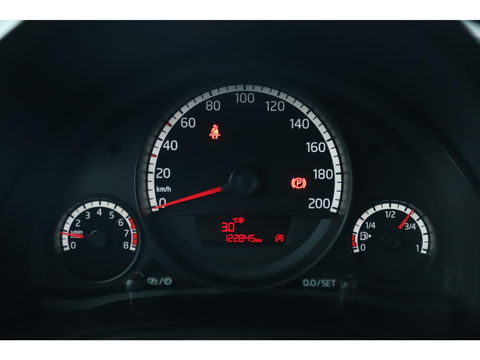Volkswagen up! 1.0 move up! BlueMotion 5 Deurs Navigatie Airco Radio Bluetooth Elektrische Ramen Nette auto!