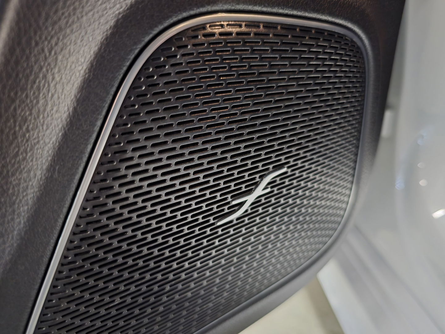 Mercedes-Benz CLA-Klasse Shooting Brake 250 e Star Edition AMG Line Plus Pano LED Camera Sfeer LM