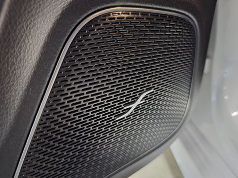 Mercedes-Benz CLA-Klasse Shooting Brake 250 e Star Edition AMG Line Plus Pano LED Camera Sfeer LM