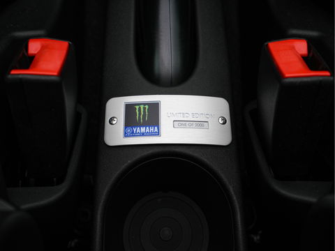 Abarth 500 C 1.4 T-Jet Yamaha Factory Racing Edition Monster [ 1 of 2000 ] *! POCKET-ROCKET ! | NAVI-FULLMAP | XENON | APP.CONNECT | SPORT-EXHAUST | DAB | SPORT-SEATS | 17"ALU*