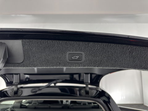 Volvo V70 2.0 D4 Nordic+ Luxury-Line Aut. *PANO | FULL-LEATHER | BI-XENON | NAVI-FULLMAP | MEMORY-PACK | ECC | HEATED-SEATS | PDC | CRUISE | TOWBAR | COMFORT-SEATS | 17''ALU*