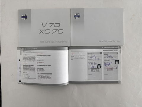 Volvo V70 2.0 D4 Nordic+ Luxury-Line Aut. *PANO | FULL-LEATHER | BI-XENON | NAVI-FULLMAP | MEMORY-PACK | ECC | HEATED-SEATS | PDC | CRUISE | TOWBAR | COMFORT-SEATS | 17''ALU*