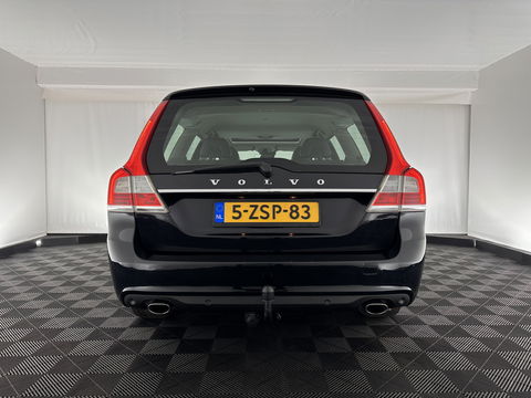 Volvo V70 2.0 D4 Nordic+ Luxury-Line Aut. *PANO | FULL-LEATHER | BI-XENON | NAVI-FULLMAP | MEMORY-PACK | ECC | HEATED-SEATS | PDC | CRUISE | TOWBAR | COMFORT-SEATS | 17''ALU*