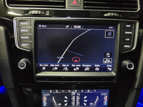 Volkswagen Golf 2.0 TSI R 4Motion Pano LED Leder Clima Camera Navi LM