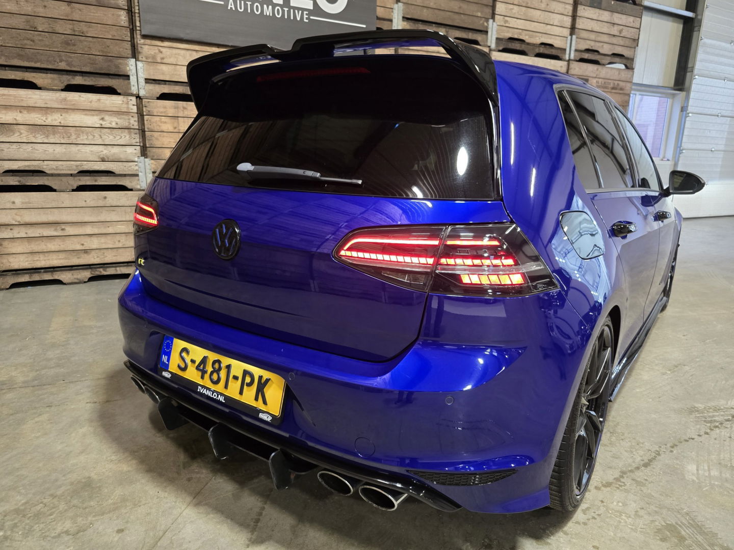 Volkswagen Golf 2.0 TSI R 4Motion Pano LED Leder Clima Camera Navi LM