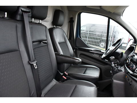 Ford Transit Custom 310 2.0 TDCI L2H1 Sport Cruise, Carplay, 170PK, Multimedia, Sensoren, Stoelverwarming, UNIEK!