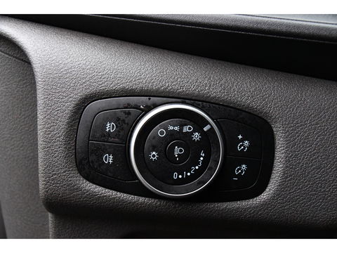 Ford Transit Custom 310 2.0 TDCI L2H1 Sport Cruise, Carplay, 170PK, Multimedia, Sensoren, Stoelverwarming, UNIEK!
