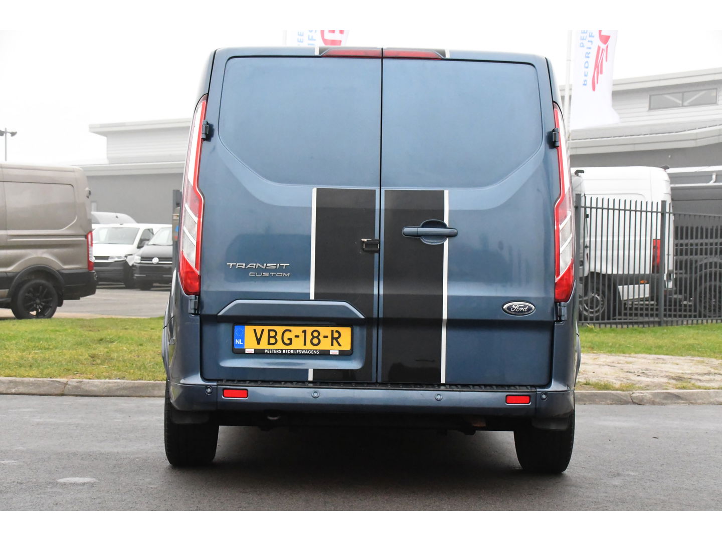 Ford Transit Custom 310 2.0 TDCI L2H1 Sport Cruise, Carplay, 170PK, Multimedia, Sensoren, Stoelverwarming, UNIEK!