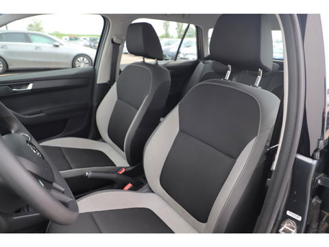 Škoda Fabia Combi 1.0 TSI Ambition 95PK Radio Airco Cruise Elektrische Ramen CV