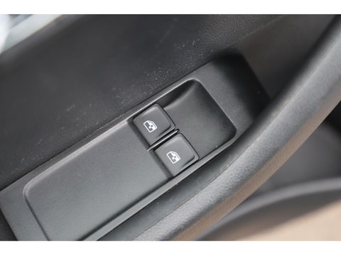 Škoda Fabia Combi 1.0 TSI Ambition 95PK Radio Airco Cruise Elektrische Ramen CV