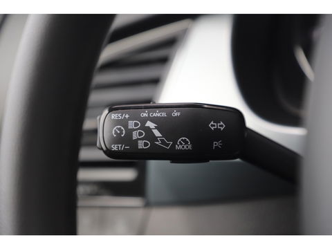 Škoda Fabia Combi 1.0 TSI Ambition 95PK Radio Airco Cruise Elektrische Ramen CV