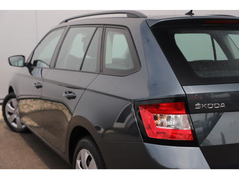Škoda Fabia Combi 1.0 TSI Ambition 95PK Radio Airco Cruise Elektrische Ramen CV