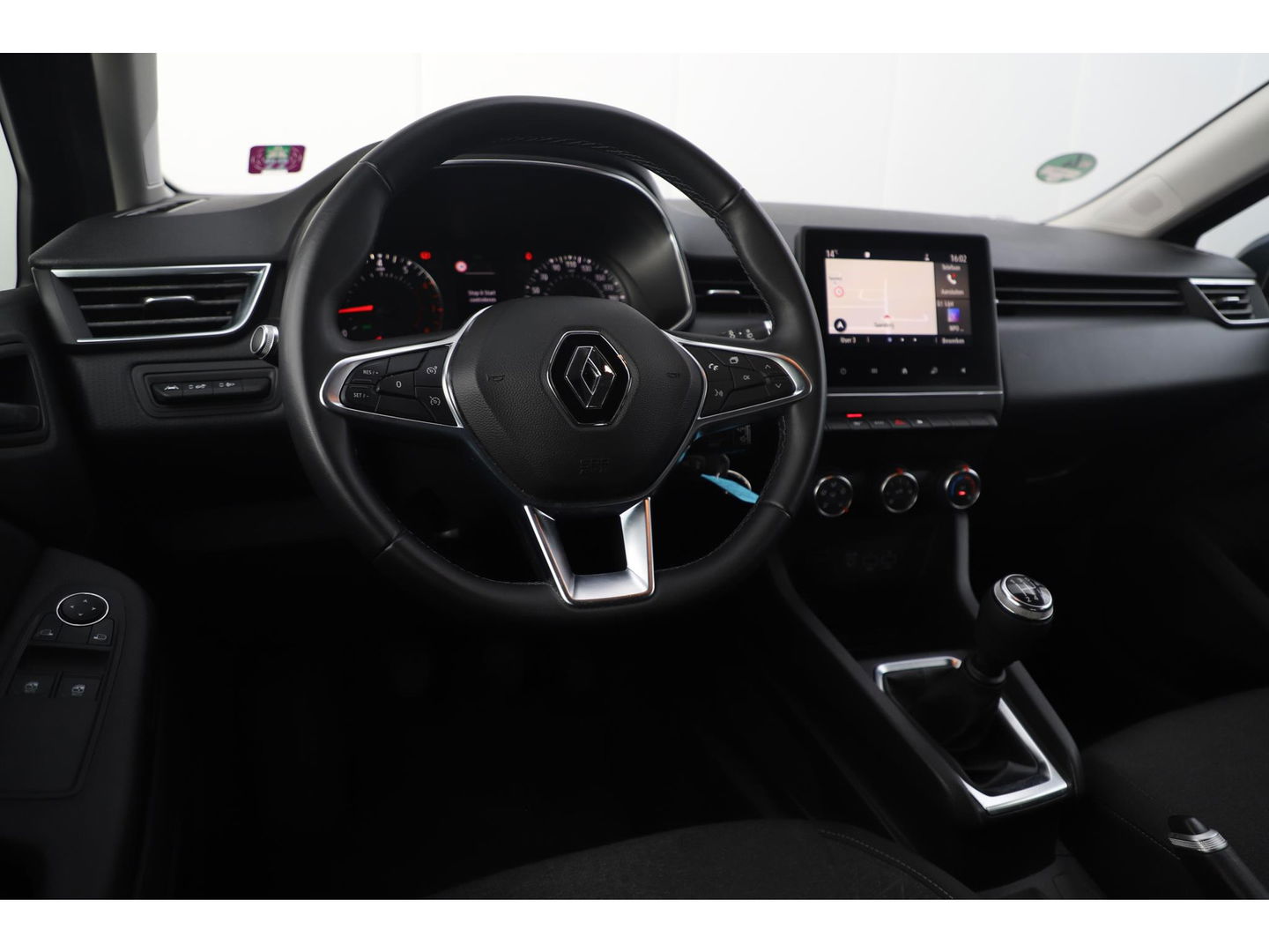 Renault Clio 1.0 TCe Zen 100PK Navigatie Airco Cruise Lane Assist LED Carplay Bluetooth