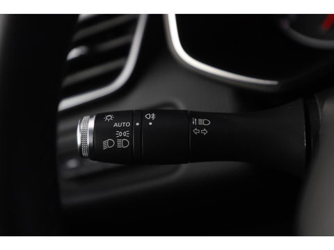 Renault Clio 1.0 TCe Zen 100PK Navigatie Airco Cruise Lane Assist LED Carplay Bluetooth
