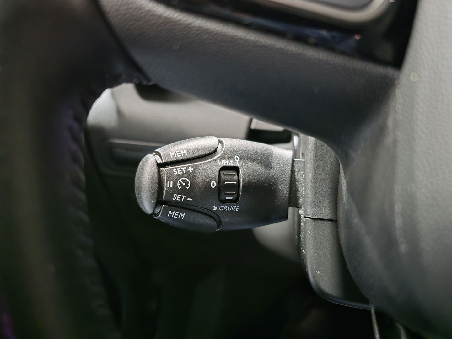 Citroën C3 Aircross 1.5 BlueHDI S&S Business Shine Panorama Navi Clima LM 120 pk!