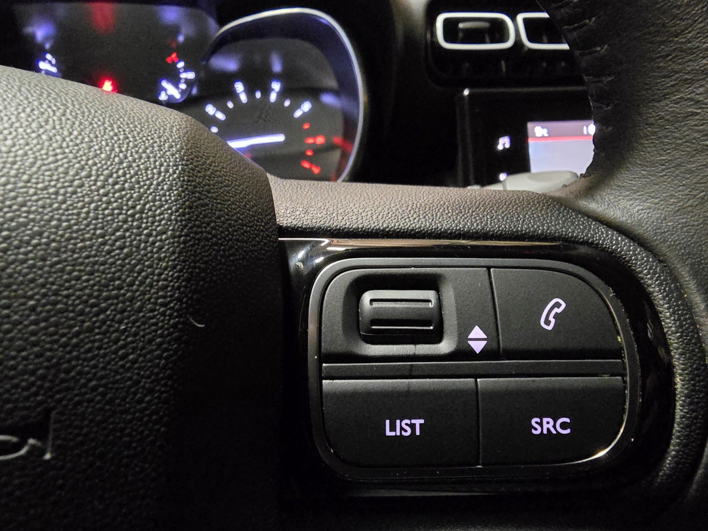 Citroën C3 Aircross 1.5 BlueHDI S&S Business Shine Panorama Navi Clima LM 120 pk!