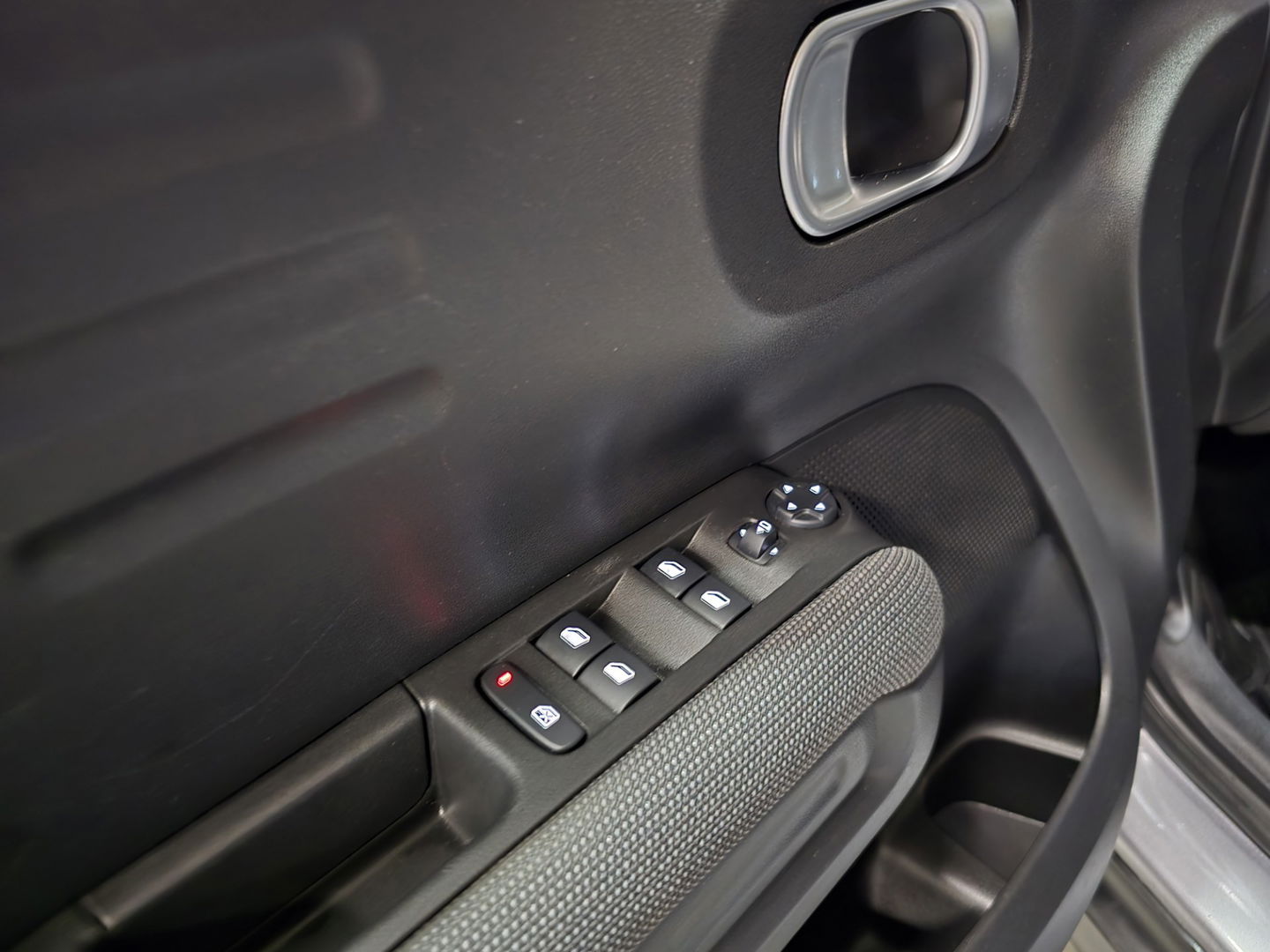 Citroën C3 Aircross 1.5 BlueHDI S&S Business Shine Panorama Navi Clima LM 120 pk!