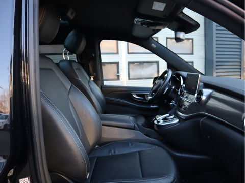 Mercedes-Benz V-Klasse 300d AMG Exclusive - Lang L2 DC 5 pers. Euro 6 - Koelkast - Pano - Cruise