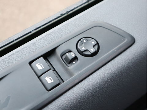 Peugeot Expert 1.5 BlueHDI 102 pk Euro 6 L2 Lang - Trekhaak - Cruise Controle - PDC