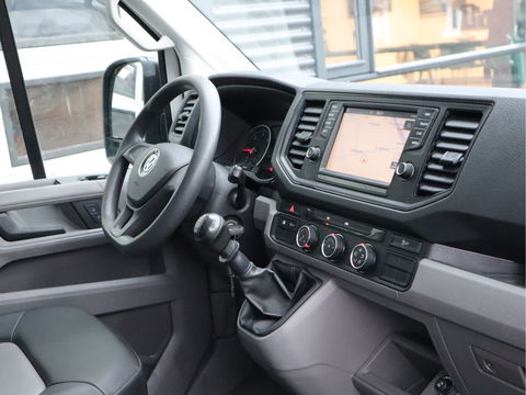 Volkswagen Crafter 35 2.0 TDI 141pk Euro 6 L2H1 - 3t kg Trekhaak - Navi - Cruise