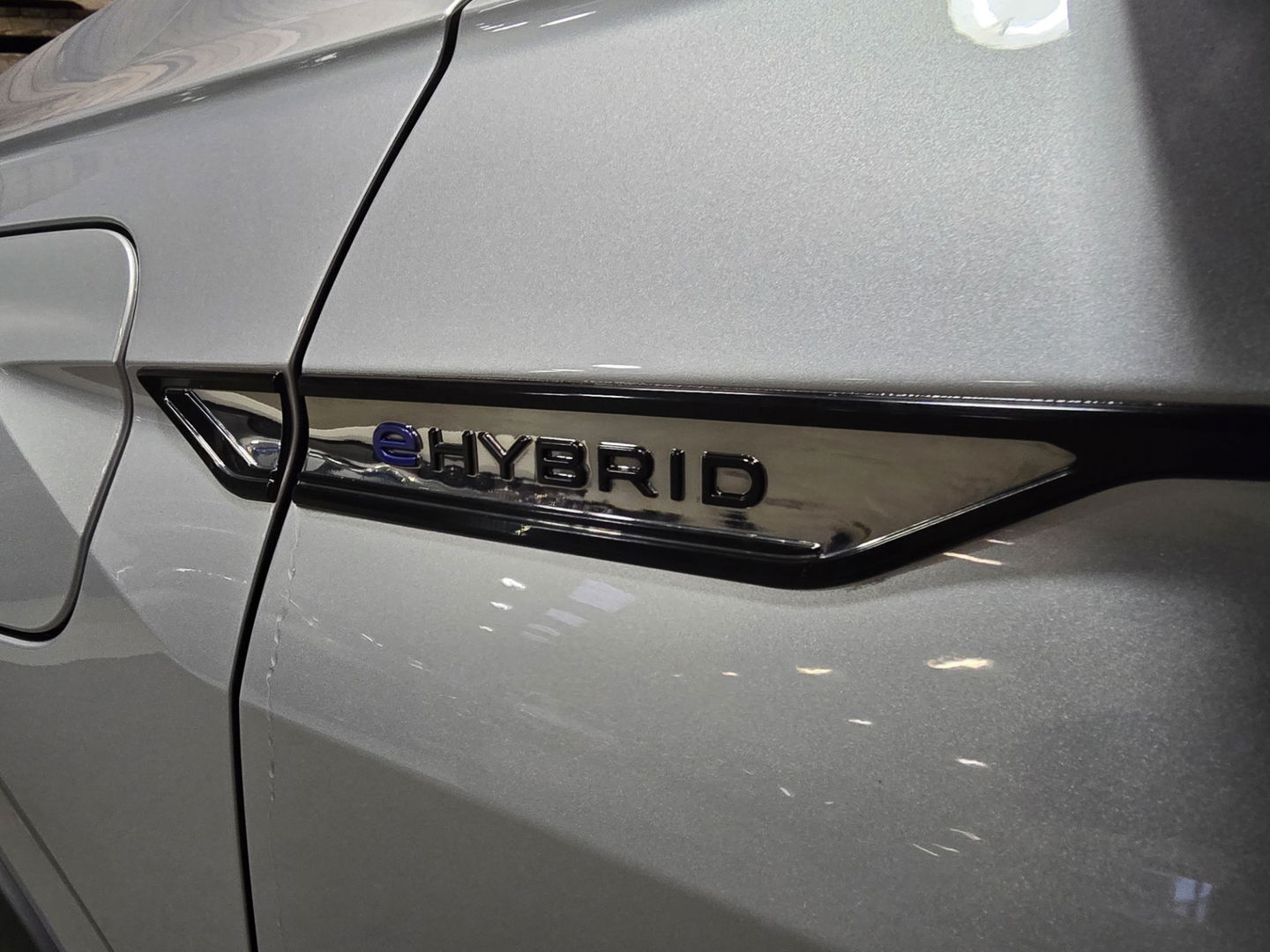 Volkswagen Tiguan 1.4 TSI eHybrid R-Line Business Blackstyle Pano 19"LM