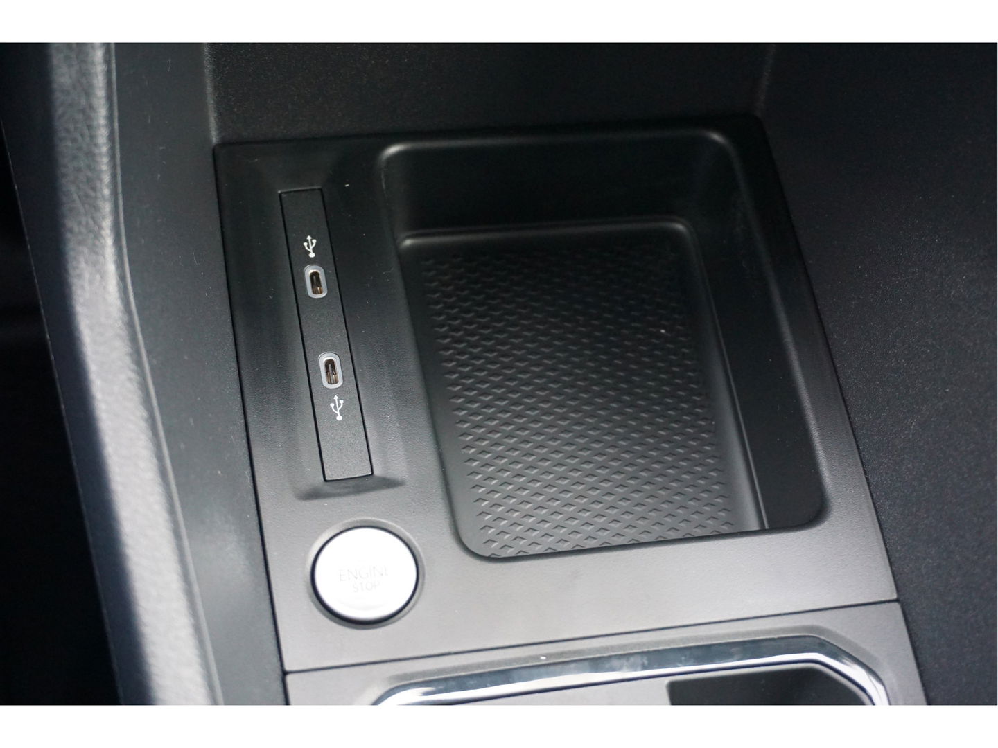 Volkswagen Caddy Maxi 2.0TDI 122PK DSG AUT BPM VRIJ!! Navi, Camera, LED, LM Velg, Digi Dash!! NR. 195