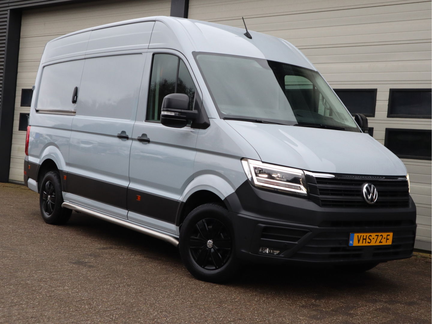 Volkswagen Crafter 35 2.0 TDI 141pk Euro 6 L3H3 - Trekhaak - LED - Camera - Cruise