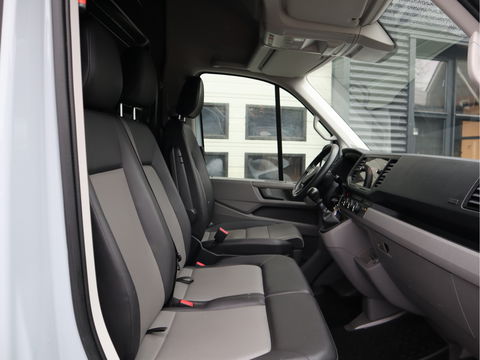 Volkswagen Crafter 35 2.0 TDI 141pk Euro 6 L3H3 - Trekhaak - LED - Camera - Cruise