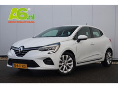 Renault Clio 1.0 TCe Intens Half Leder 16 inch LMV Navigatie Camera Clima Carplay LED Parkeersensor Rijstrooksensor