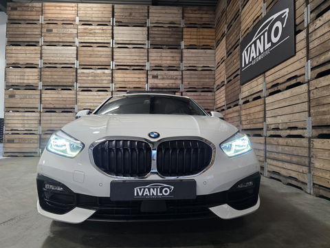 BMW 1-serie 118i High Executive Sport Line Pano LED VCP PDC Trekhaak LM