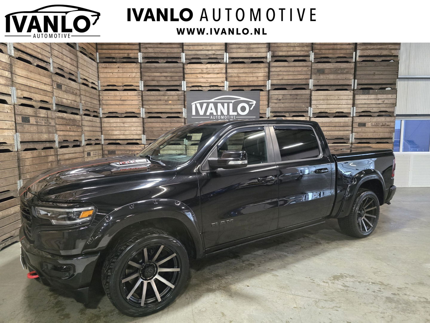 Dodge Ram 1500 5.7 V8 4x4 Crew Cab Limited Pano Leder Navi Clima 22"LM