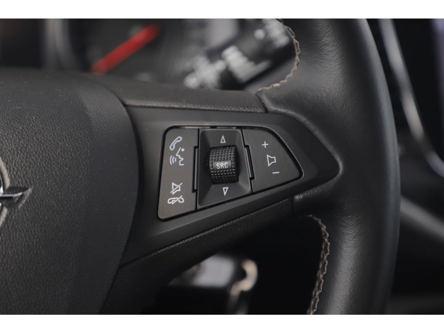 Opel Astra 1.0 Online Edition Navigatie Airco Cruise PDC Bluetooth Carplay